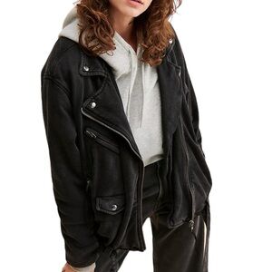 We the free Women’s Oversize Moto Jacket washed black size Large